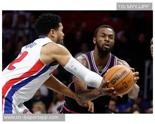 维金斯半场表现出色9投6中斩获15分4篮板3助攻正负值高达14