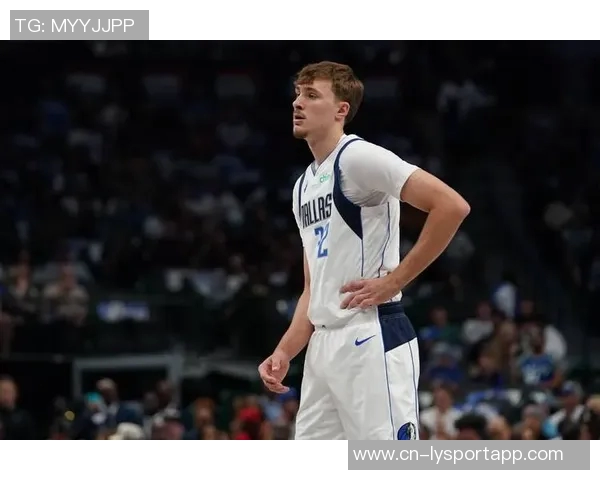 独行侠官推分享明星球员登机合影浓眉克莱弗拉格拉塞尔齐聚一堂